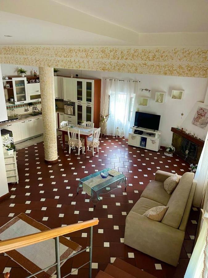 Holiday House Il Castello Di Anna Apartment Vietri sul Mare Exterior photo