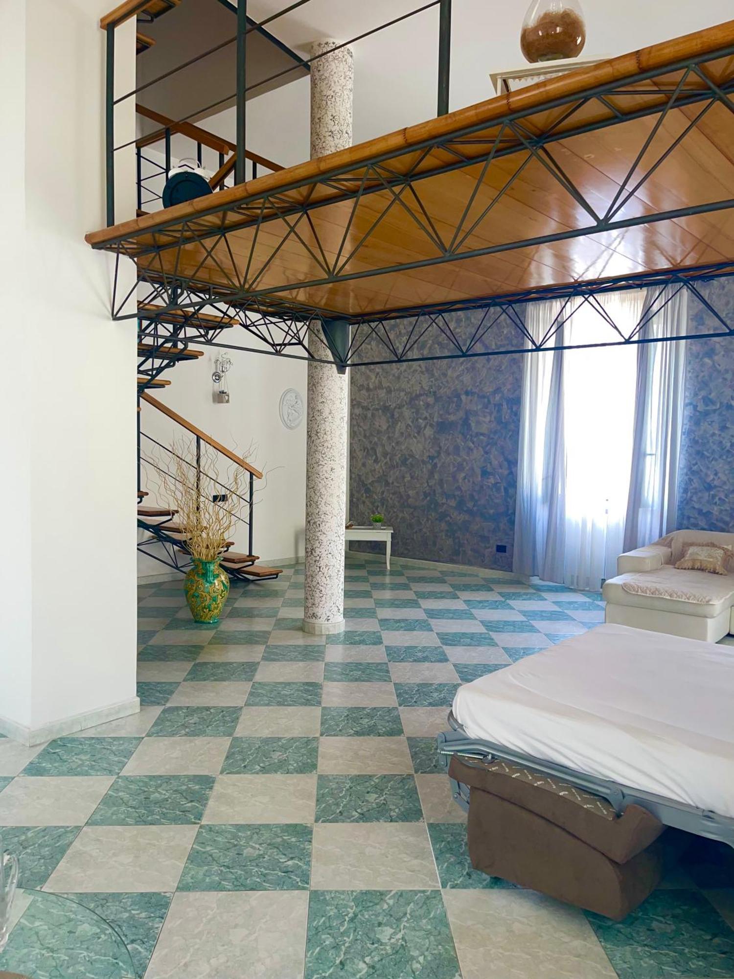 Holiday House Il Castello Di Anna Apartment Vietri sul Mare Exterior photo